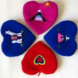 Porte-clés coeur brodé (sans les dés d'amour)