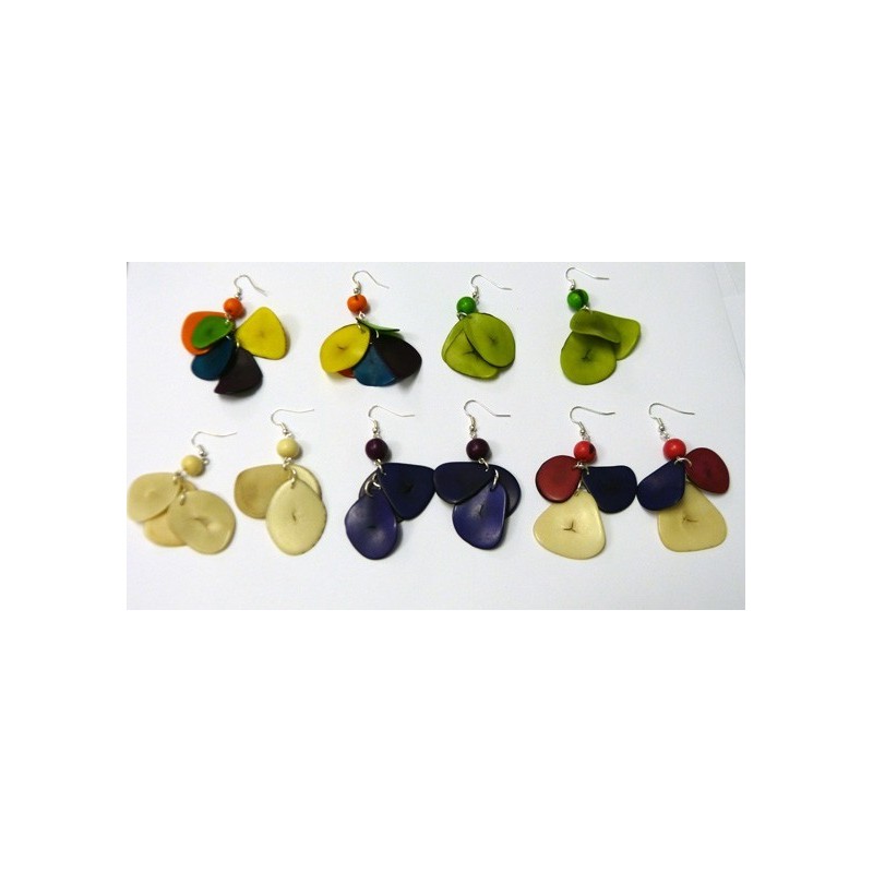 Boucles d'oreilles pétales d'ivoire végétal Boucles d'oreilles pétales d'ivoire végétal